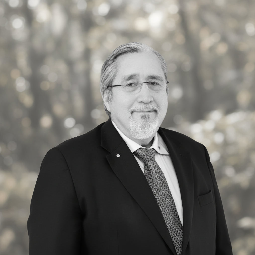 rof. Dr. Dr. Ralf U. Peter Externer Berater